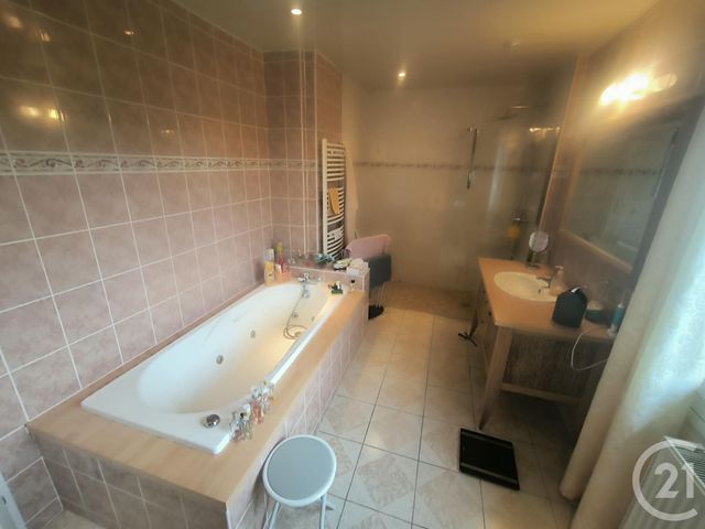 Maison à vendre - 5 pièces - 109,50 m2 - Valmont - 76 - HAUTE-NORMANDIE