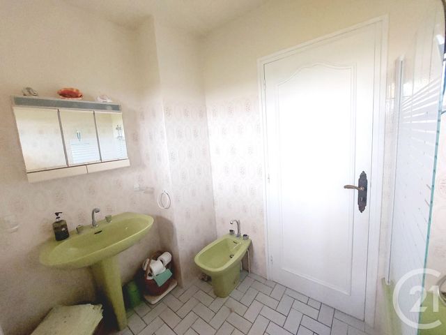 Maison à vendre - 6 pièces - 197,45 m2 - Vattetot Sous Beaumont - 76 - HAUTE-NORMANDIE