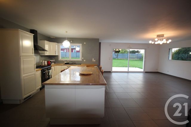 Maison &agrave; louer - 5 pi&egrave;ces - 153,89 m2 - Angerville La Martel - 76 - HAUTE-NORMANDIE