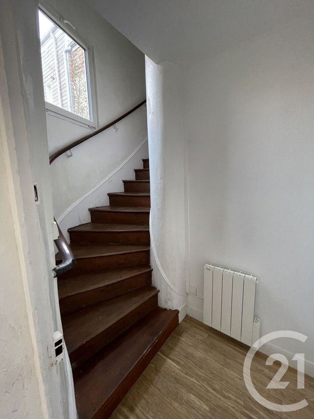 Maison &agrave; louer - 5 pi&egrave;ces - 83 m2 - Valmont - 76 - HAUTE-NORMANDIE