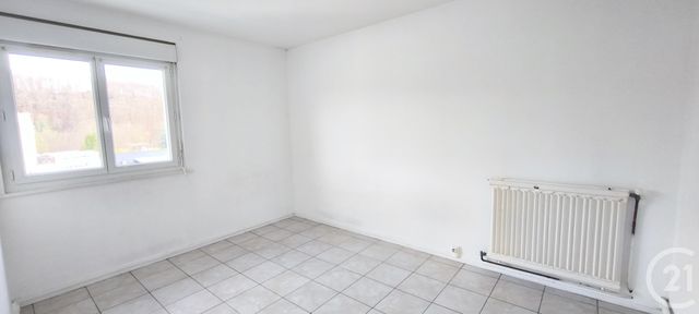 Appartement F4 &agrave; louer - 4 pi&egrave;ces - 89,42 m2 - Valmont - 76 - HAUTE-NORMANDIE