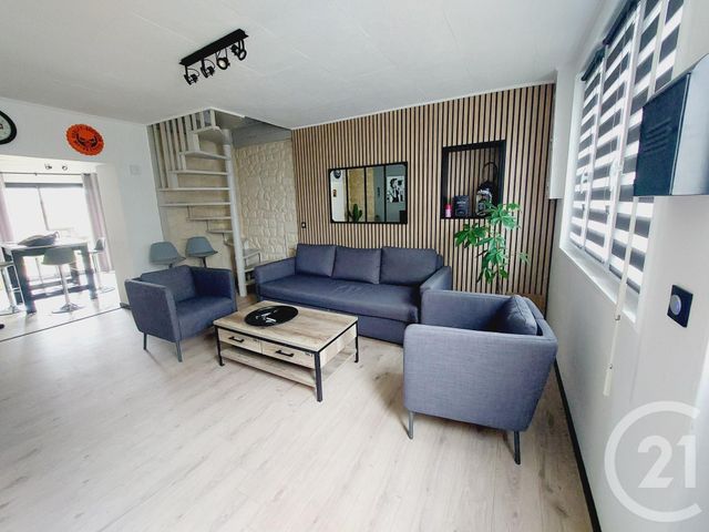 Maison &agrave; louer - 3 pi&egrave;ces - 59,42 m2 - Ypreville Biville - 76 - HAUTE-NORMANDIE