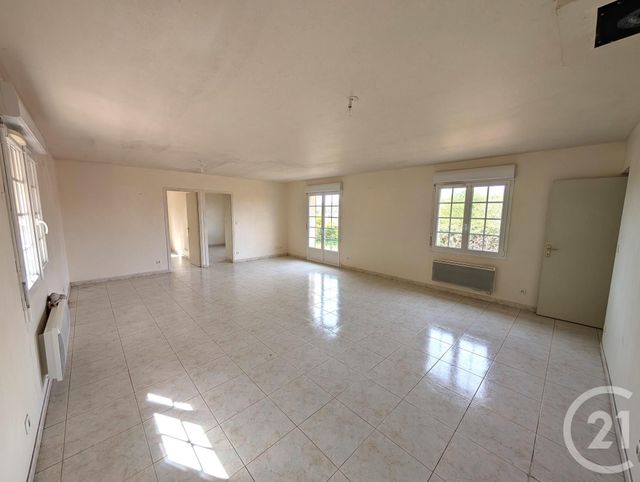 Maison à vendre - 4 pièces - 92,29 m2 - Fontaine Le Dun - 76 - HAUTE-NORMANDIE