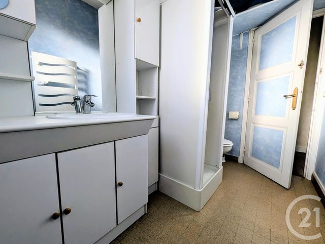 Appartement T3 &agrave; vendre - 2 pi&egrave;ces - 61,28 m2 - St Valery En Caux - 76 - HAUTE-NORMANDIE