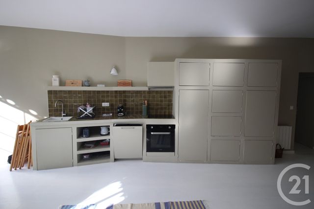 Appartement F3 à louer - 3 pièces - 78,78 m2 - Veules Les Roses - 76 - HAUTE-NORMANDIE