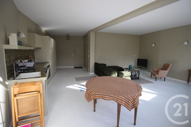 Appartement F3 à louer - 3 pièces - 78,78 m2 - Veules Les Roses - 76 - HAUTE-NORMANDIE