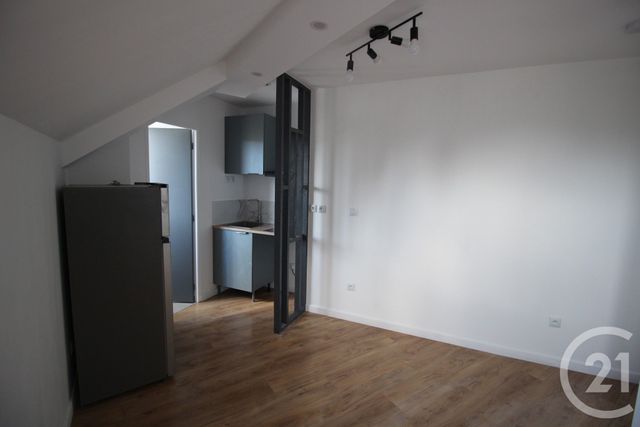 Appartement F1 &agrave; louer - 1 pi&egrave;ce - 17,14 m2 - St Valery En Caux - 76 - HAUTE-NORMANDIE