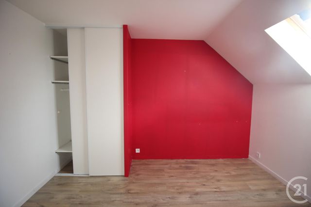 Maison &agrave; louer - 6 pi&egrave;ces - 204 m2 - St Laurent En Caux - 76 - HAUTE-NORMANDIE