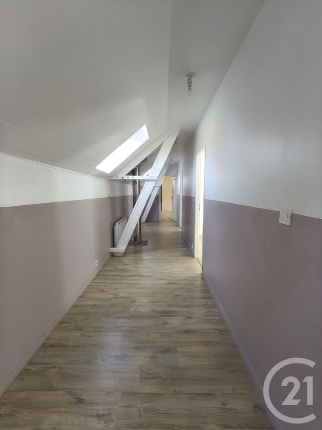 Maison &agrave; louer - 6 pi&egrave;ces - 204 m2 - St Laurent En Caux - 76 - HAUTE-NORMANDIE