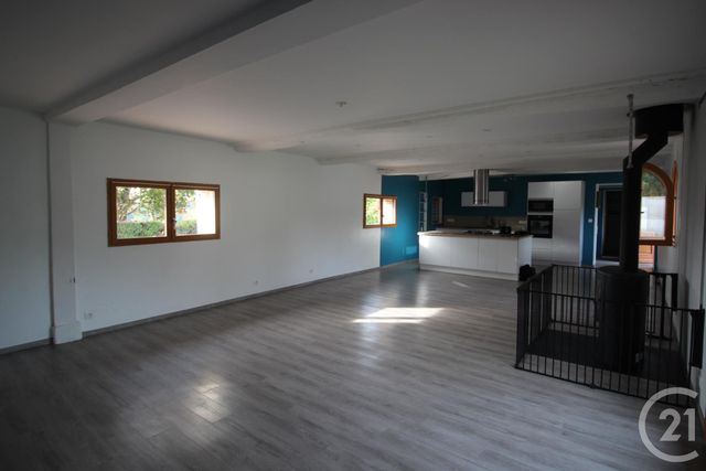 Maison &agrave; louer - 6 pi&egrave;ces - 204 m2 - St Laurent En Caux - 76 - HAUTE-NORMANDIE