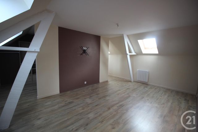 Maison &agrave; louer - 6 pi&egrave;ces - 204 m2 - St Laurent En Caux - 76 - HAUTE-NORMANDIE