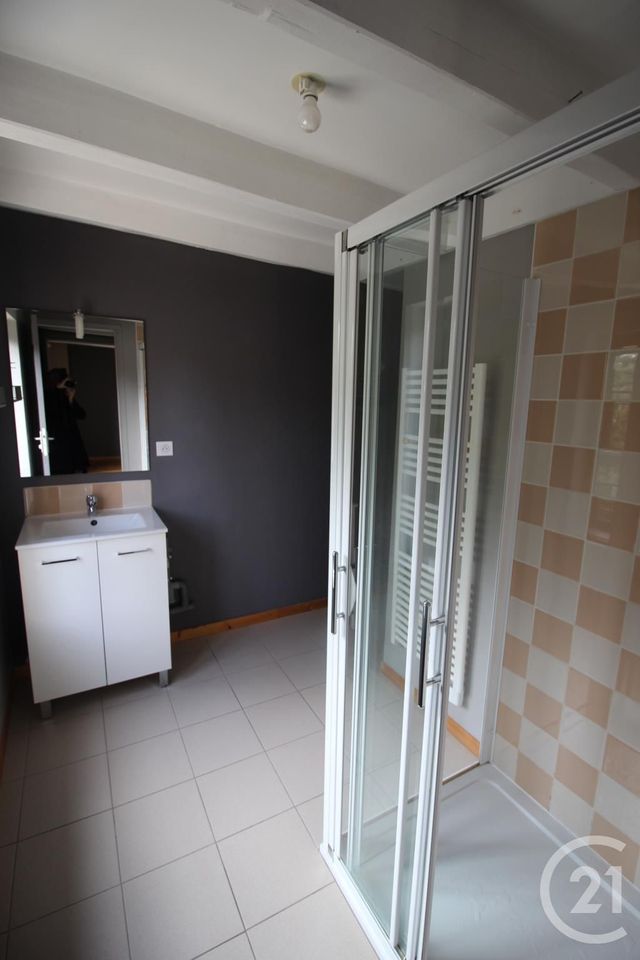 Maison &agrave; louer - 4 pi&egrave;ces - 86,01 m2 - Gueutteville Les Gres - 76 - HAUTE-NORMANDIE