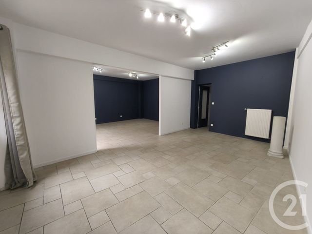 Maison &agrave; louer - 3 pi&egrave;ces - 81,69 m2 - Veules Les Roses - 76 - HAUTE-NORMANDIE