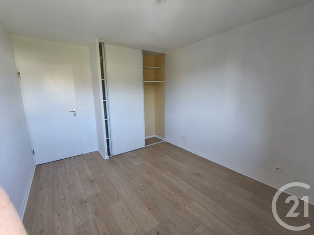 Appartement &agrave; louer - 2 pi&egrave;ces - 43,59 m2 - St Valery En Caux - 76 - HAUTE-NORMANDIE
