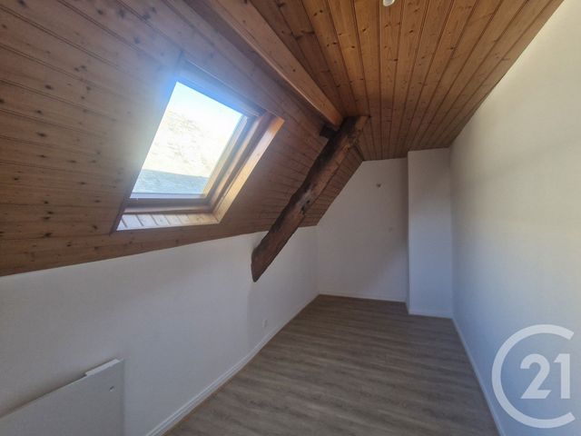 Appartement &agrave; vendre - 4 pi&egrave;ces - 81,31 m2 - St Valery En Caux - 76 - HAUTE-NORMANDIE