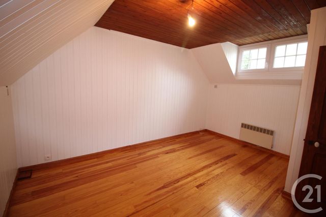 Maison &agrave; louer - 3 pi&egrave;ces - 56,56 m2 - Veules Les Roses - 76 - HAUTE-NORMANDIE