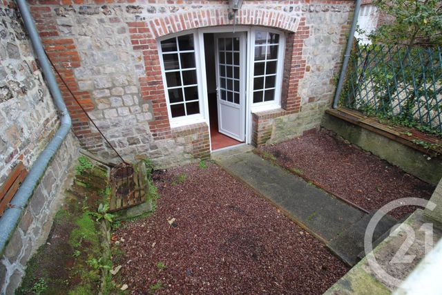 Maison &agrave; louer - 3 pi&egrave;ces - 56,56 m2 - Veules Les Roses - 76 - HAUTE-NORMANDIE