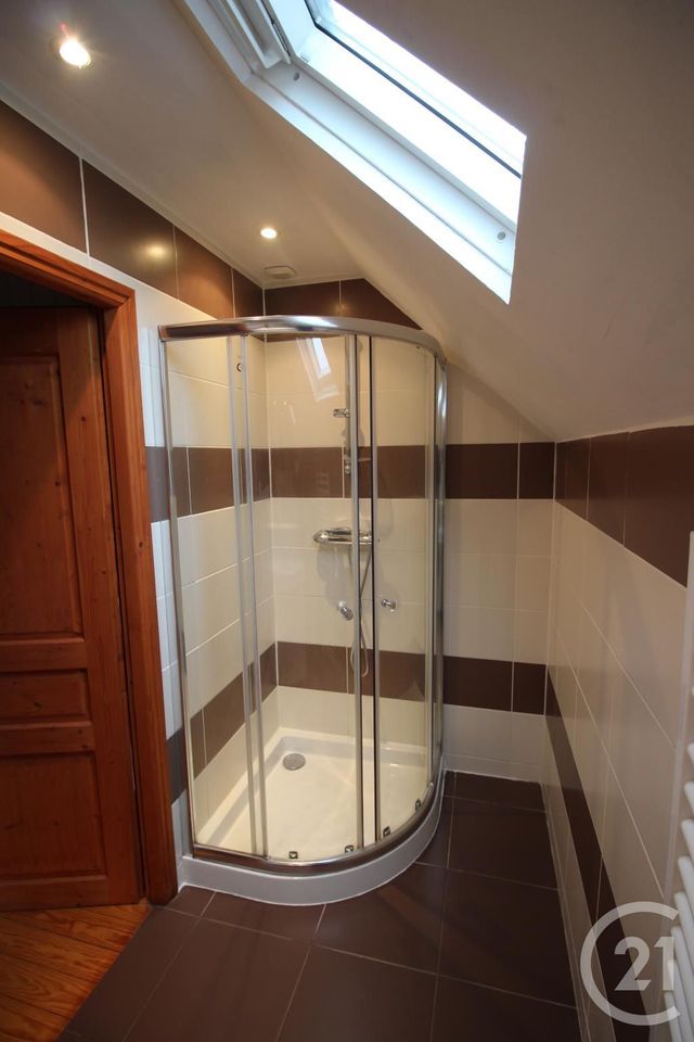Maison &agrave; louer - 3 pi&egrave;ces - 56,56 m2 - Veules Les Roses - 76 - HAUTE-NORMANDIE