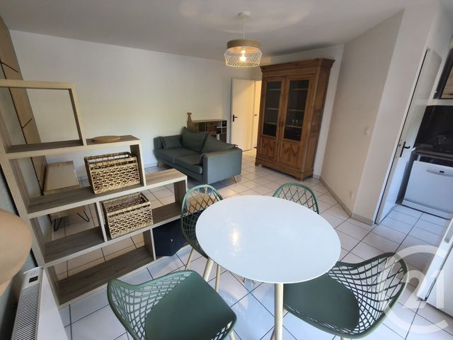 Appartement F2 &agrave; louer - 2 pi&egrave;ces - 46,33 m2 - St Valery En Caux - 76 - HAUTE-NORMANDIE