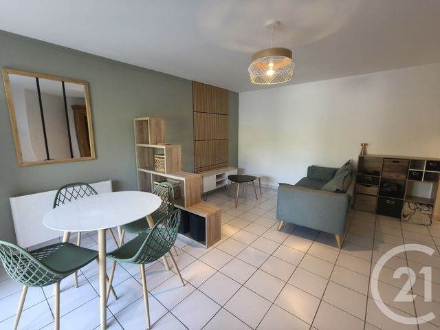 Appartement F2 &agrave; louer - 2 pi&egrave;ces - 46,33 m2 - St Valery En Caux - 76 - HAUTE-NORMANDIE
