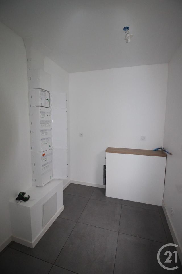 Maison &agrave; louer - 5 pi&egrave;ces - 135,32 m2 - St Valery En Caux - 76 - HAUTE-NORMANDIE