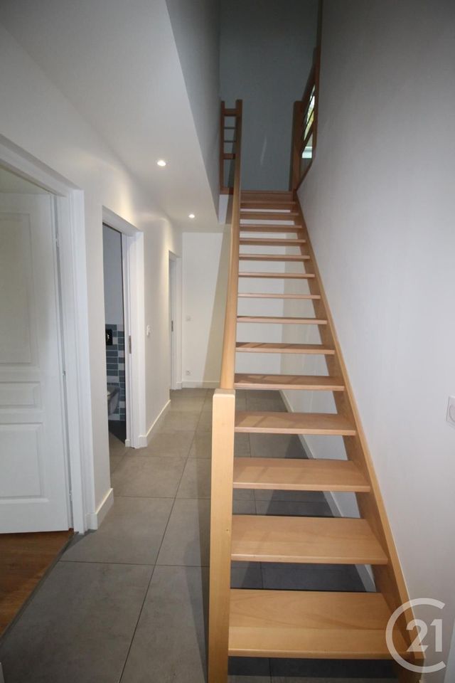 Maison &agrave; louer - 5 pi&egrave;ces - 135,32 m2 - St Valery En Caux - 76 - HAUTE-NORMANDIE