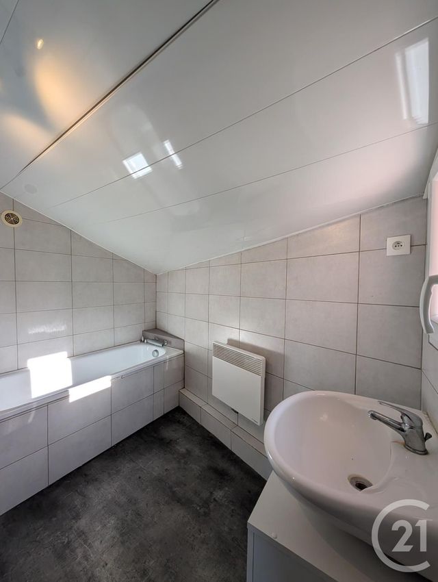 Maison à vendre - 4 pièces - 104,23 m2 - Cany Barville - 76 - HAUTE-NORMANDIE