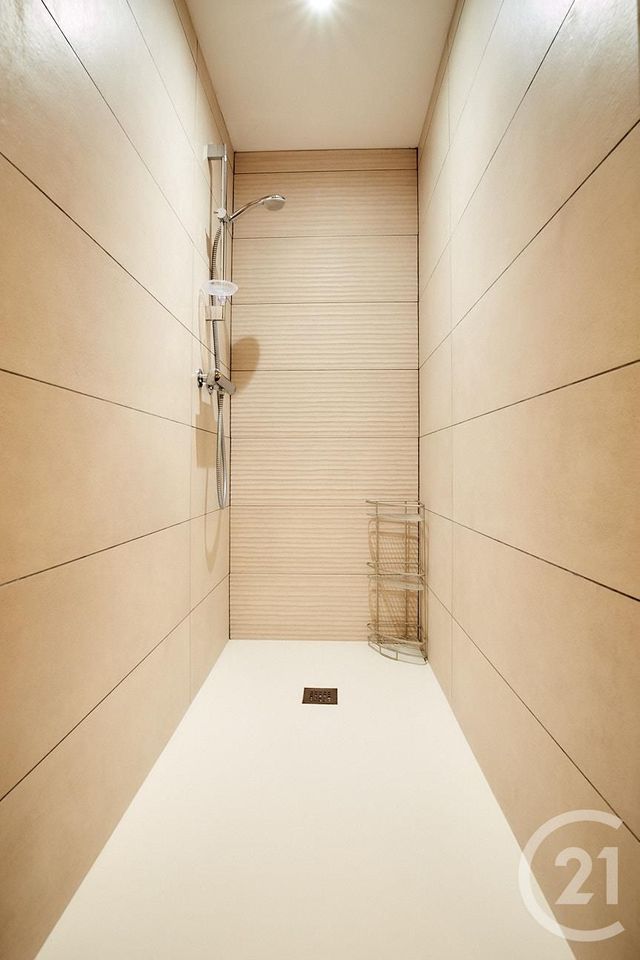 Afficher la photo en grand Appartement Triplex à vendre - 4 pièces - 104,76 m2 - Grainville La Teinturiere - 76 - HAUTE-NORMANDIE