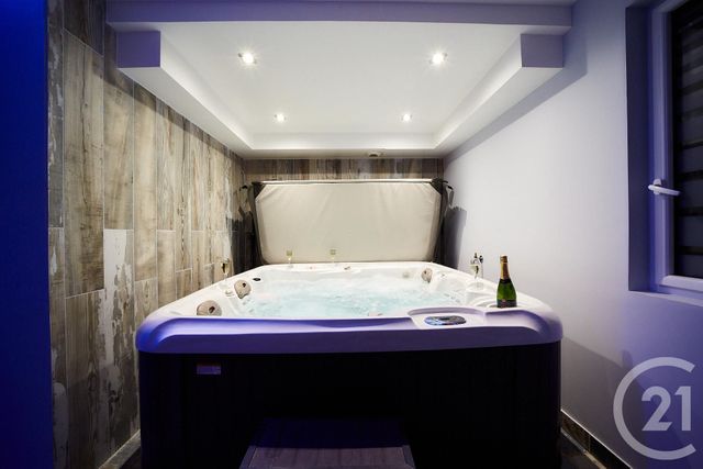 Afficher la photo en grand Appartement Triplex à vendre - 4 pièces - 104,76 m2 - Grainville La Teinturiere - 76 - HAUTE-NORMANDIE