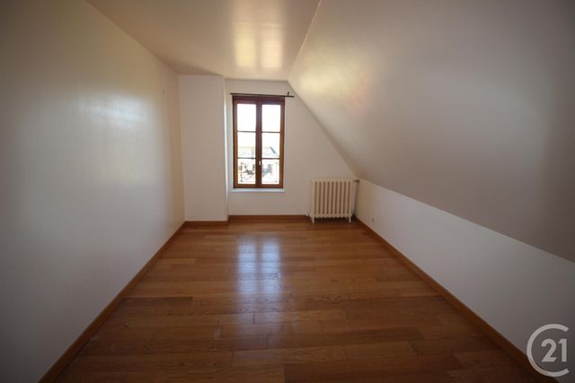 Maison &agrave; louer - 6 pi&egrave;ces - 150 m2 - Ourville En Caux - 76 - HAUTE-NORMANDIE