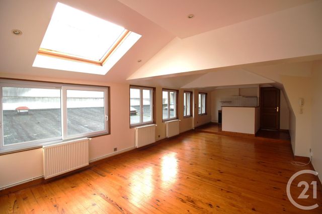 Appartement F2 bis à louer - 3 pièces - 71,03 m2 - Cany Barville - 76 - HAUTE-NORMANDIE