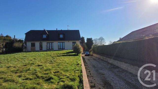 Maison à louer - 7 pièces - 183,02 m2 - St Riquier Es Plains - 76 - HAUTE-NORMANDIE