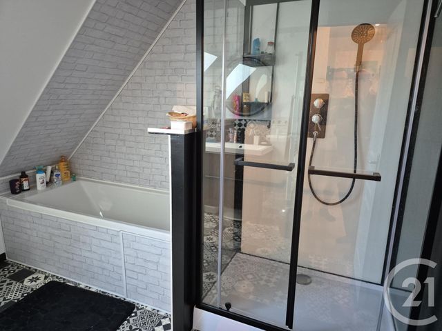 Afficher la photo en grand Maison à vendre - 5 pièces - 134 m2 - Ancourteville Sur Hericourt - 76 - HAUTE-NORMANDIE