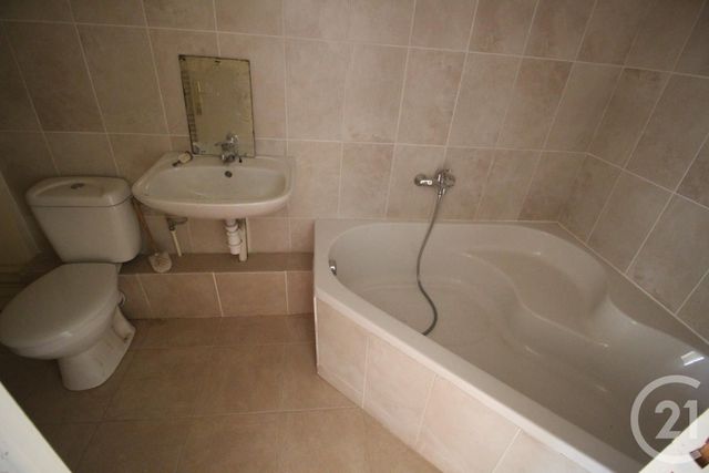 Appartement F2 bis à louer - 3 pièces - 48,83 m2 - Cany Barville - 76 - HAUTE-NORMANDIE