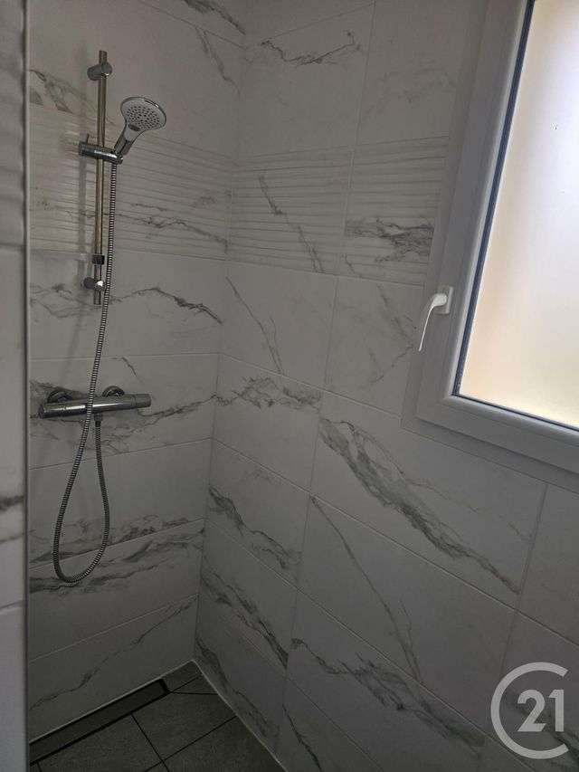 Maison à vendre - 5 pièces - 80,80 m2 - Cany Barville - 76 - HAUTE-NORMANDIE