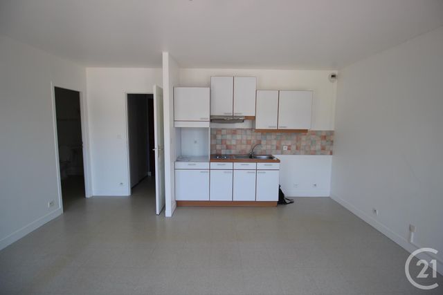 Appartement F2 à louer - 2 pièces - 42 m2 - Cany Barville - 76 - HAUTE-NORMANDIE