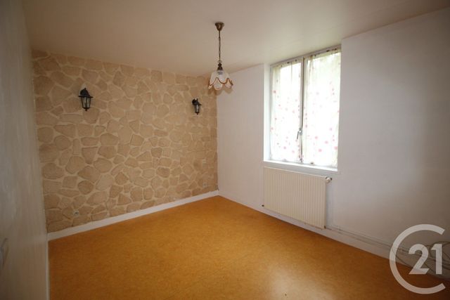 Maison à louer - 5 pièces - 111,93 m2 - Sasseville - 76 - HAUTE-NORMANDIE