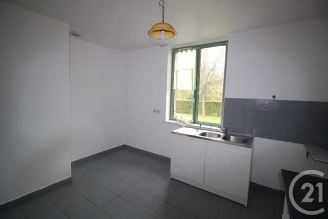 Maison à louer - 5 pièces - 111,93 m2 - Sasseville - 76 - HAUTE-NORMANDIE