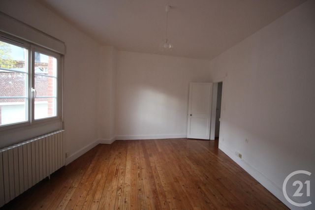 Maison à louer - 4 pièces - 79,77 m2 - Cany Barville - 76 - HAUTE-NORMANDIE