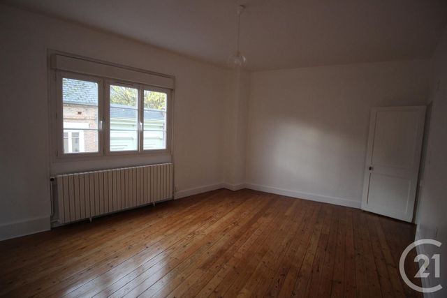 Maison à louer - 4 pièces - 79,77 m2 - Cany Barville - 76 - HAUTE-NORMANDIE
