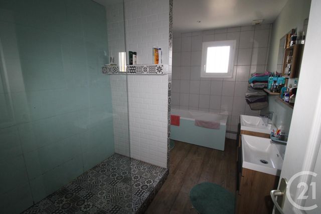 Maison &agrave; vendre - 7 pi&egrave;ces - 141,15 m2 - Veulettes Sur Mer - 76 - HAUTE-NORMANDIE