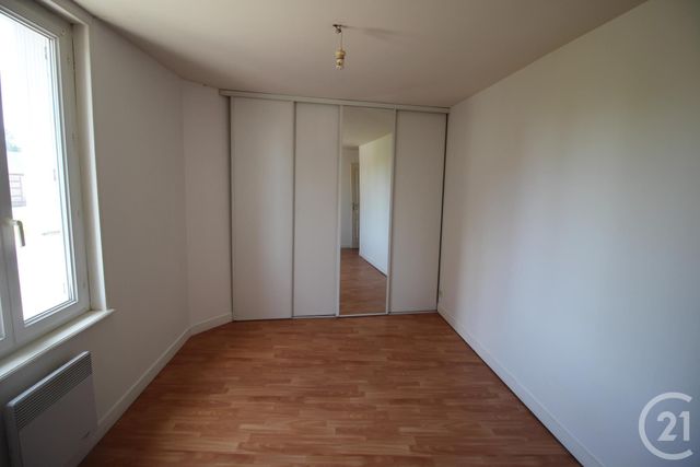 Appartement F3 &agrave; louer - 3 pi&egrave;ces - 76,01 m2 - Ourville En Caux - 76 - HAUTE-NORMANDIE