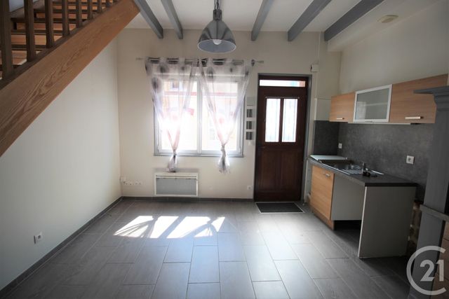 Maison &agrave; louer - 2 pi&egrave;ces - 36 m2 - Vittefleur - 76 - HAUTE-NORMANDIE