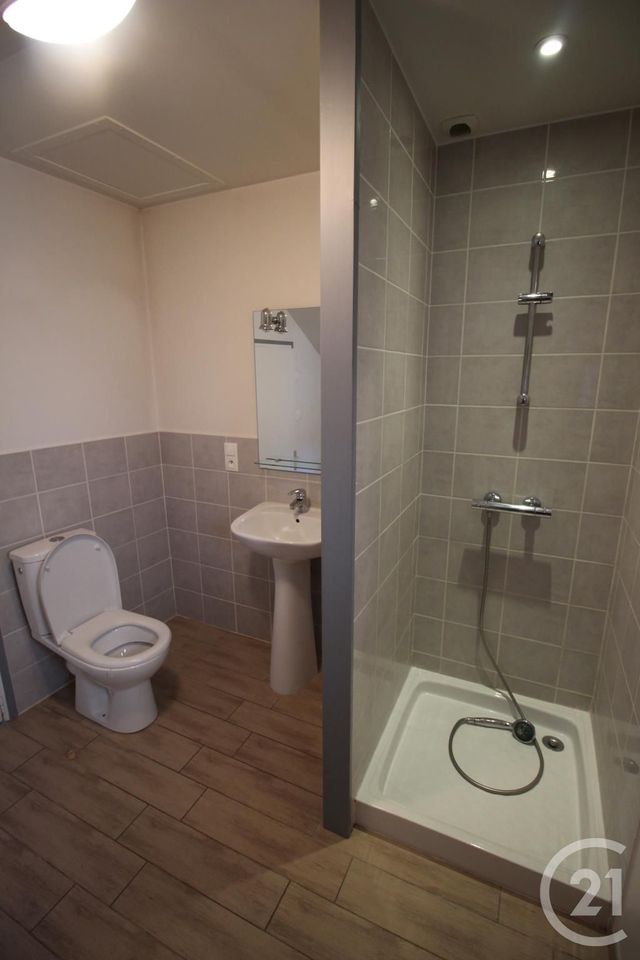 Maison &agrave; louer - 2 pi&egrave;ces - 36 m2 - Vittefleur - 76 - HAUTE-NORMANDIE
