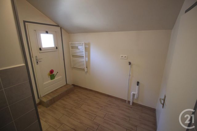 Maison &agrave; louer - 2 pi&egrave;ces - 36 m2 - Vittefleur - 76 - HAUTE-NORMANDIE