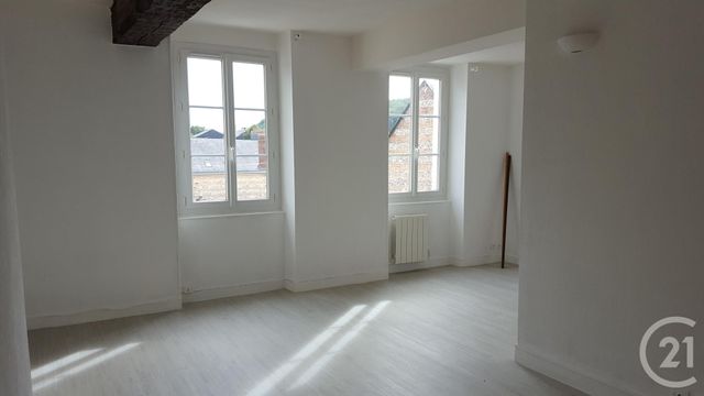 Appartement Studio à louer CANY BARVILLE