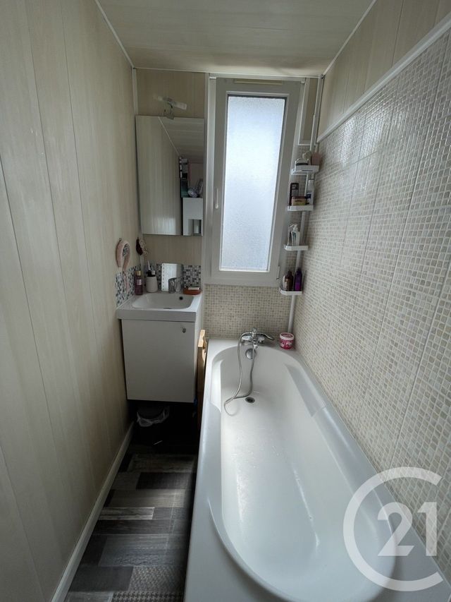 Appartement T3 à vendre - 3 pièces - 38,44 m2 - Le Havre - 76 - HAUTE-NORMANDIE