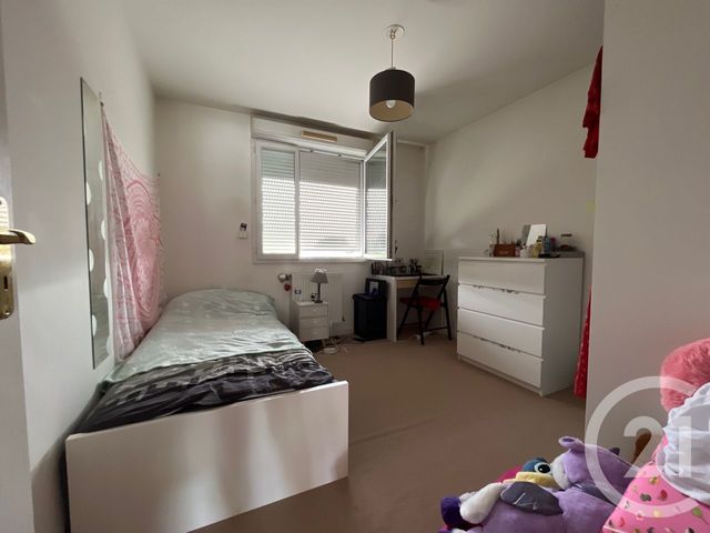 Afficher la photo en grand Appartement à vendre - 4 pièces - 83,67 m2 - Le Havre - 76 - HAUTE-NORMANDIE