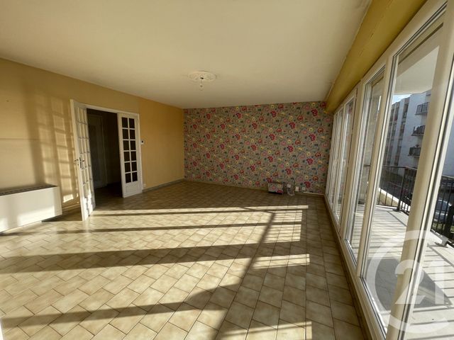 Afficher la photo en grand Appartement F2 bis à vendre - 3 pièces - 76,83 m2 - Le Havre - 76 - HAUTE-NORMANDIE
