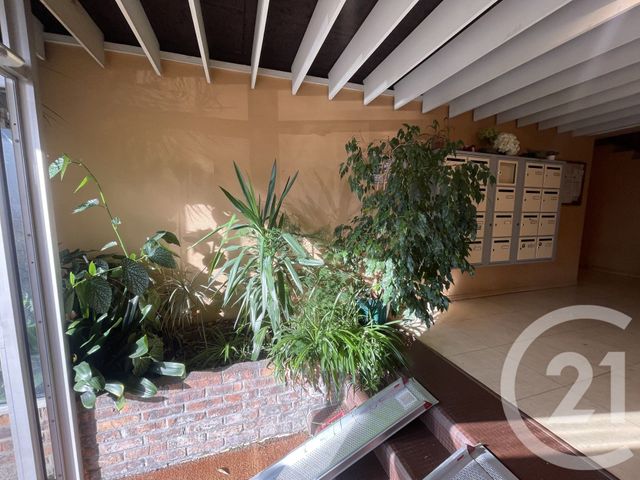 Afficher la photo en grand Appartement F2 bis à vendre - 3 pièces - 76,83 m2 - Le Havre - 76 - HAUTE-NORMANDIE